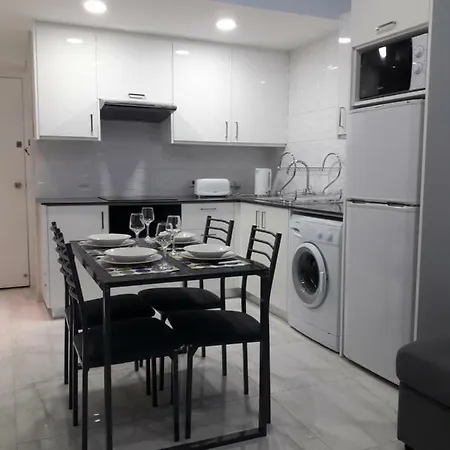Sunorama Beach Garden 302 Апартаменты Ларнака
