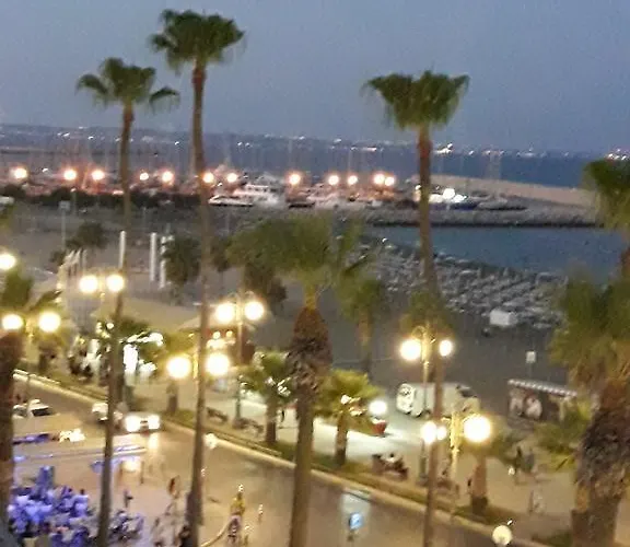 Sunorama Beach Garden 302