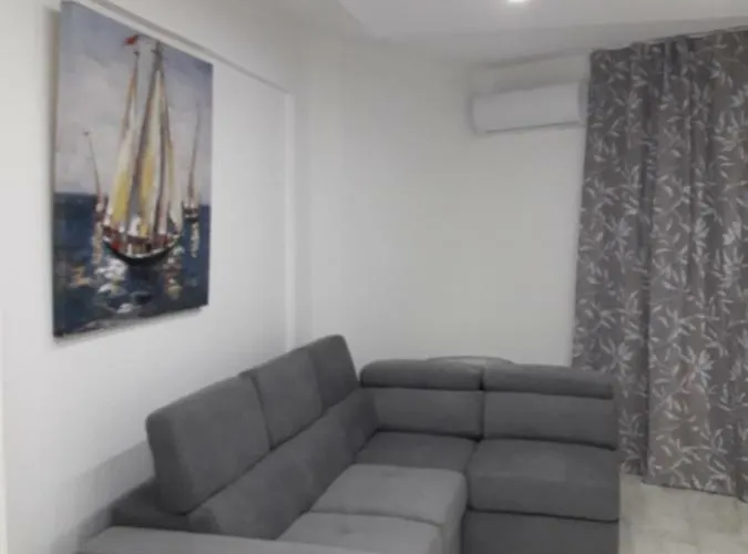 公寓 P L Sunorama Garden 302 拉纳卡