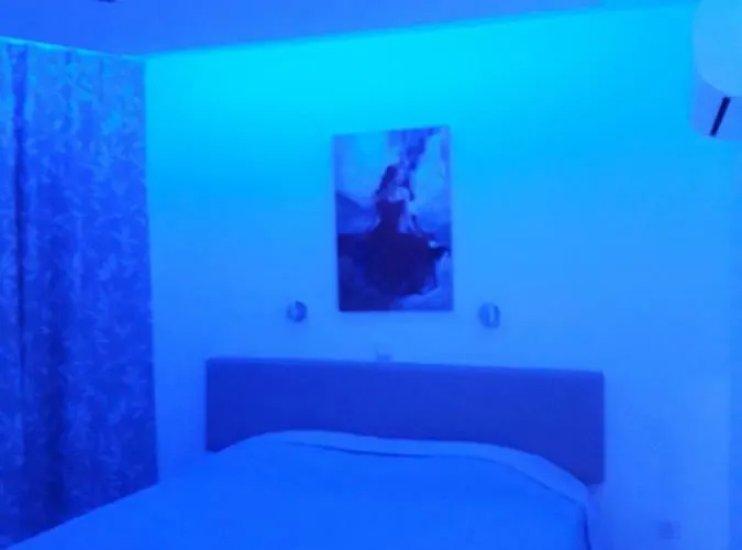 Sunorama Beach Garden 302 *