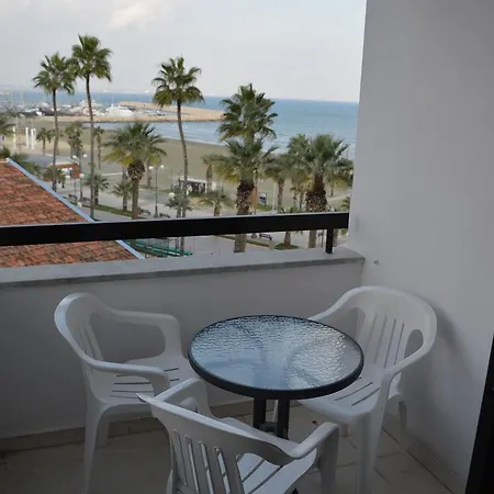 Apartment Sunorama Beach Garden 302 Larnaca