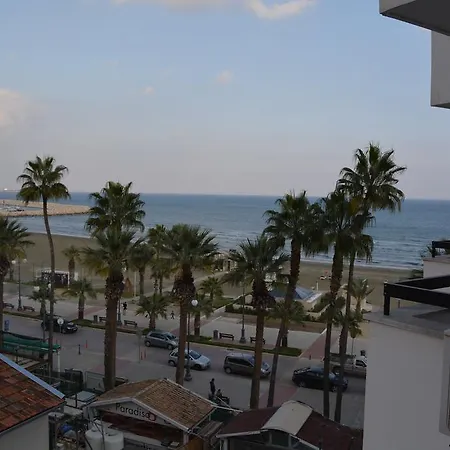 Apartment Sunorama Beach Garden 302