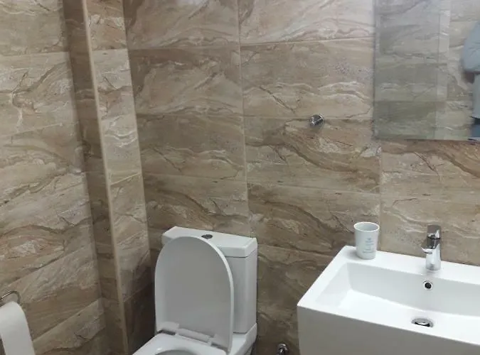 P L Sunorama Garden 302 Апартаменти